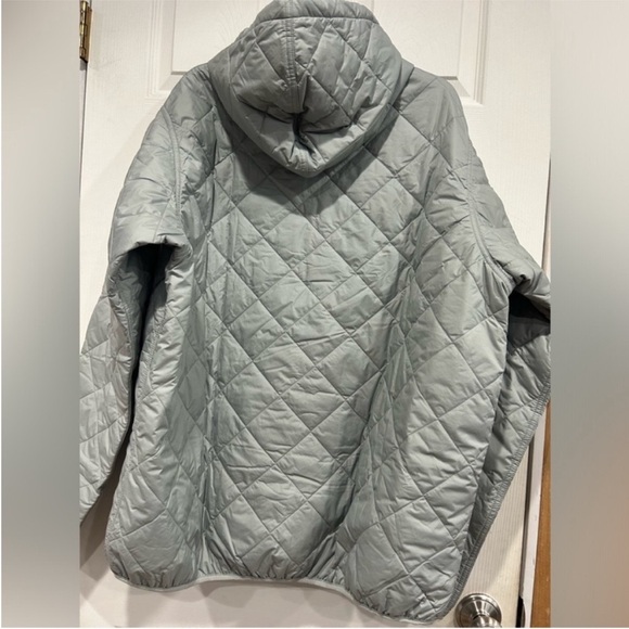 Patagonia Men's XXL Diamond Quilted Bomber Hooded Jacket Sleet Green Grey NWT - Picture 2 of 11